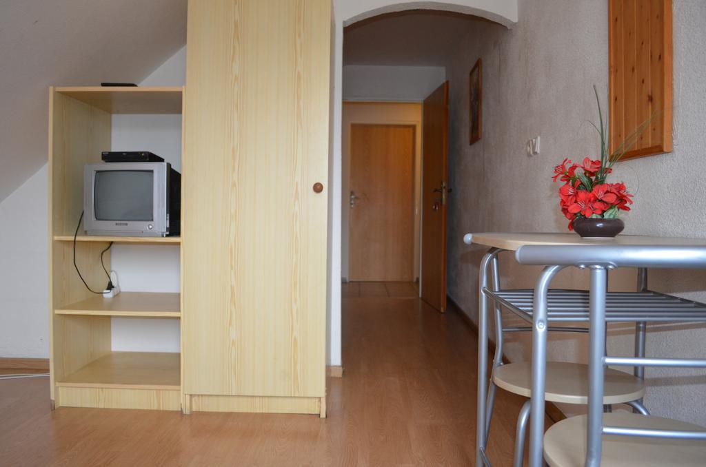 Pension Egida Rez Room photo